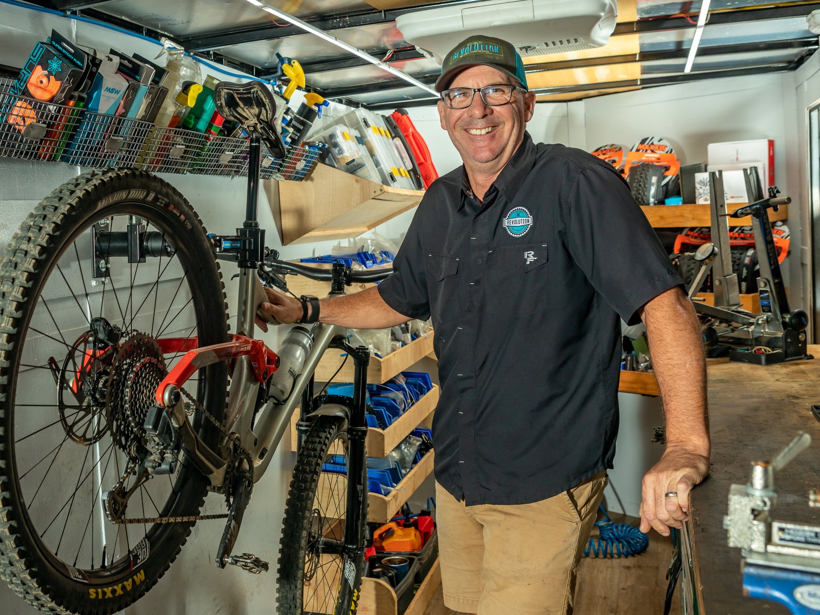 Mountain bike best sale repair near me